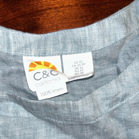 C & C California Linen Button Side Short Sleeve Blouse Beach Summer Vacation - Picture 2 of 3